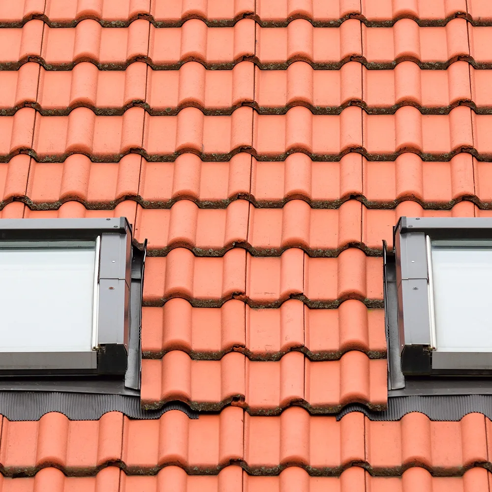 Fenêtre de toit à rotation ou à projection : quelle différence à Fublaines ?